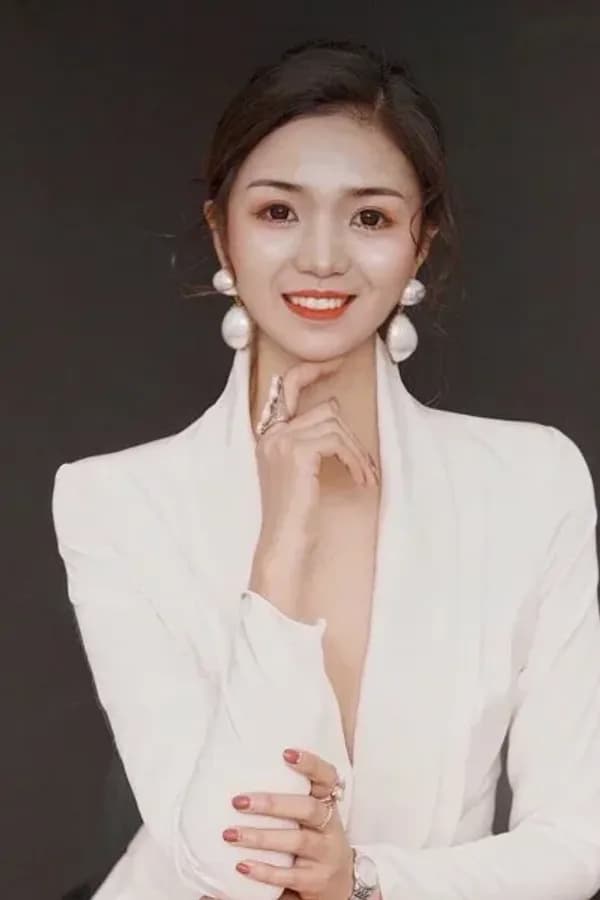 姚摇