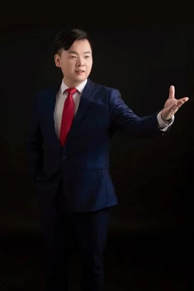 华伟